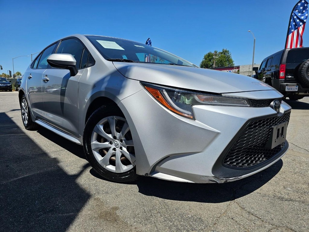 Toyota Corolla Vehicle Full-screen Gallery Image 8