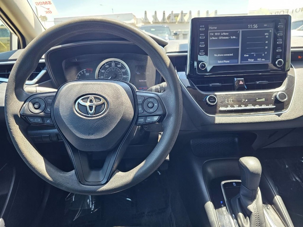 Toyota Corolla Vehicle Full-screen Gallery Image 25