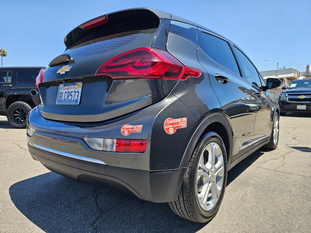 Chevrolet Bolt EV Vehicle Full-screen Gallery Image 6