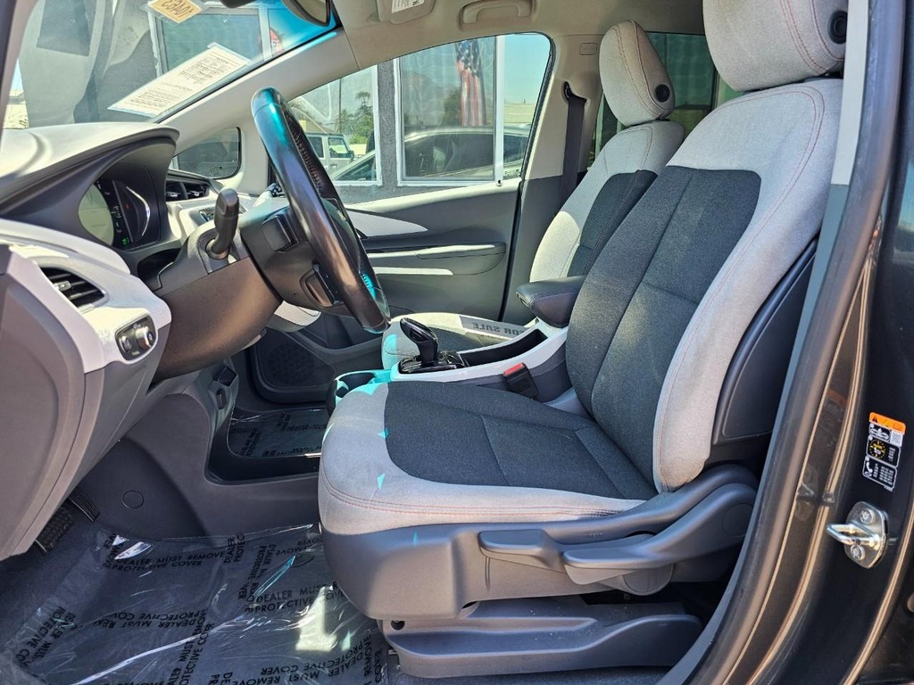 Chevrolet Bolt EV Vehicle Full-screen Gallery Image 19