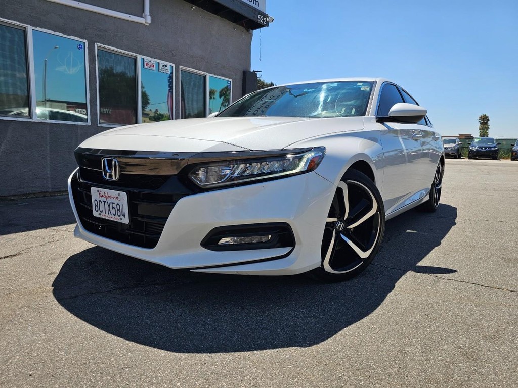 Honda Accord Sedan Vehicle Full-screen Gallery Image 2