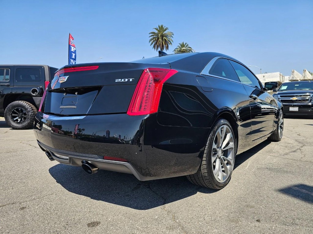 Cadillac ATS Coupe Vehicle Full-screen Gallery Image 6