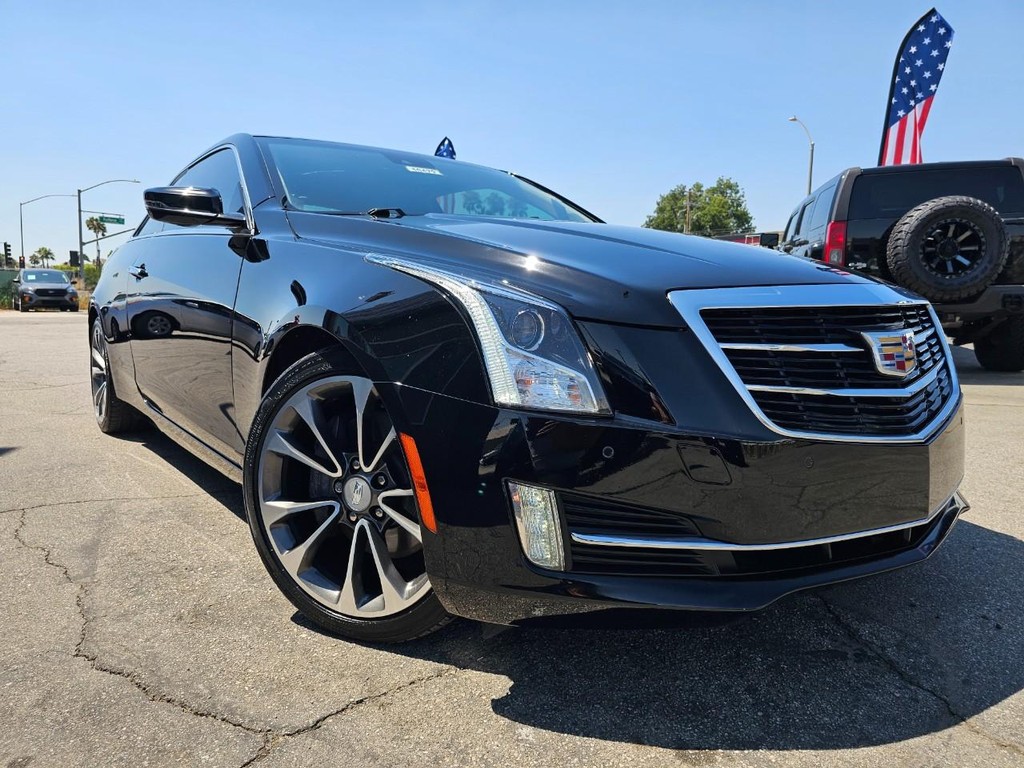 Cadillac ATS Coupe Vehicle Full-screen Gallery Image 8