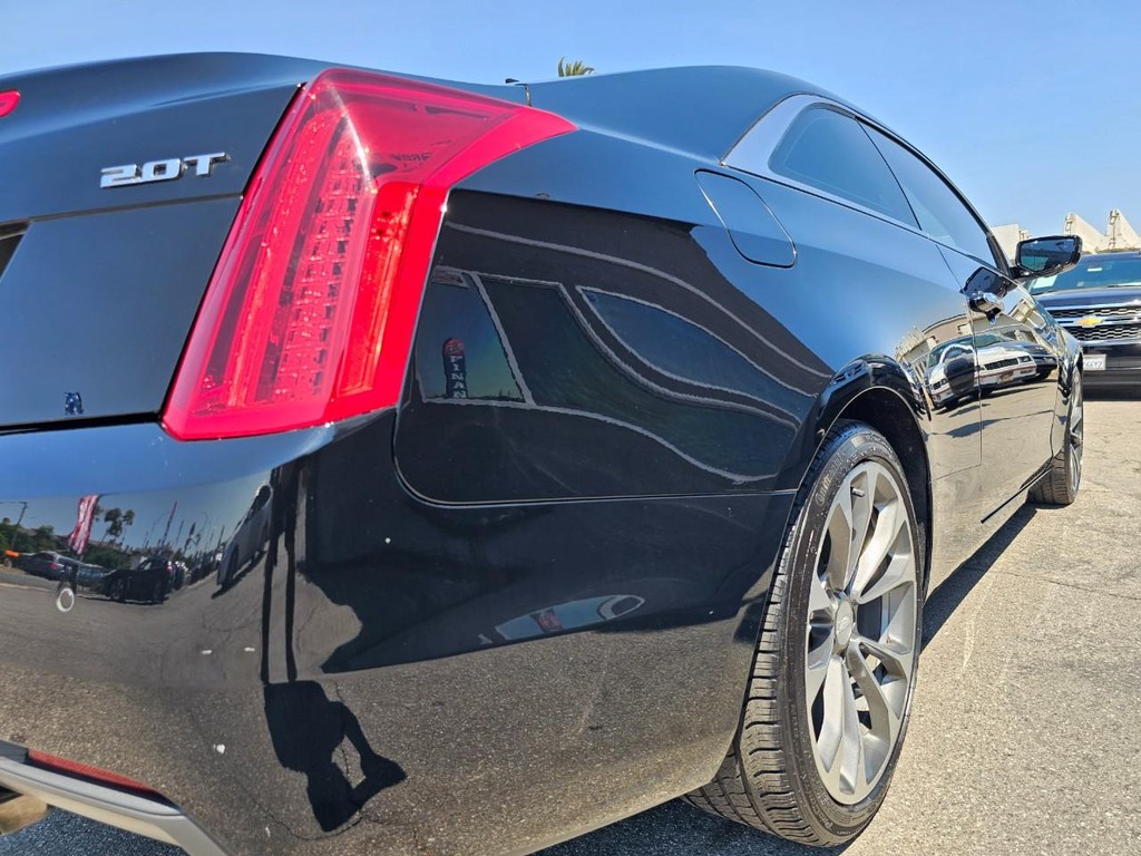Cadillac ATS Coupe Vehicle Full-screen Gallery Image 13