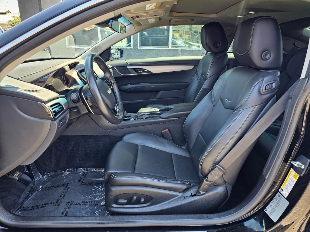 Cadillac ATS Coupe Vehicle Full-screen Gallery Image 22