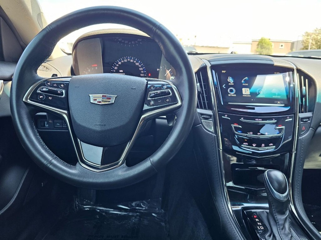 Cadillac ATS Coupe Vehicle Full-screen Gallery Image 29
