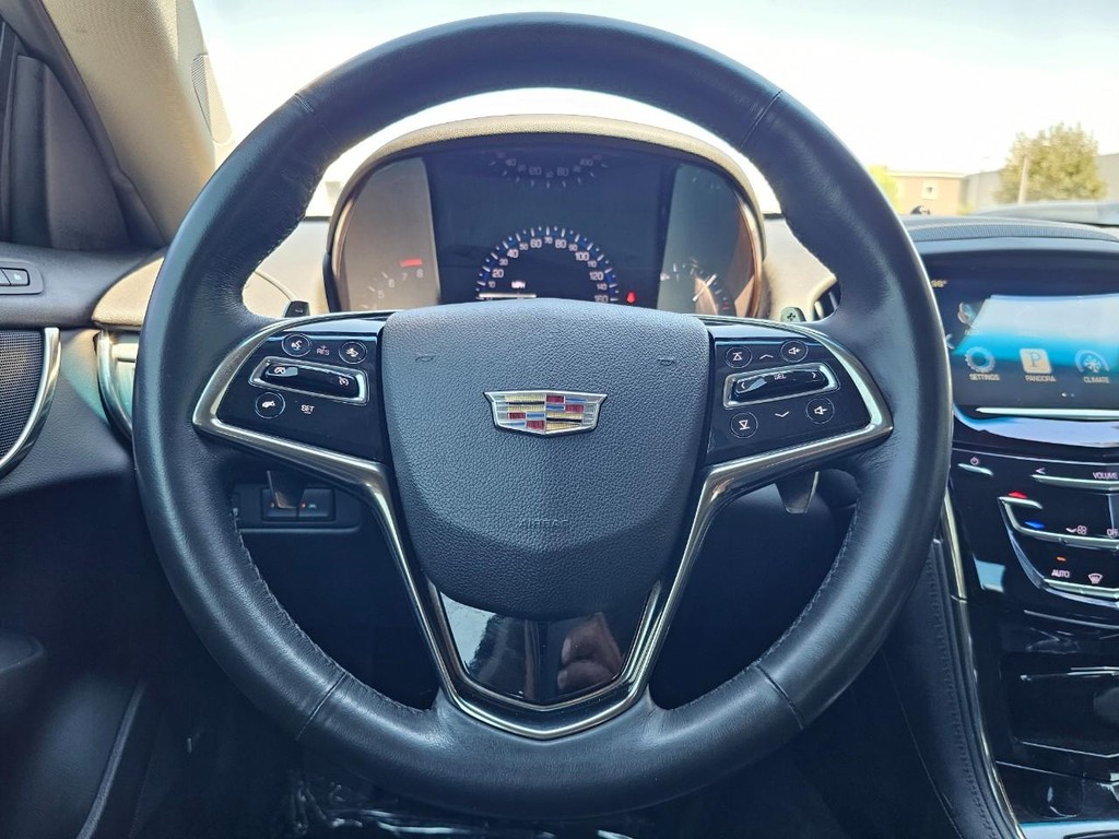 Cadillac ATS Coupe Vehicle Full-screen Gallery Image 30