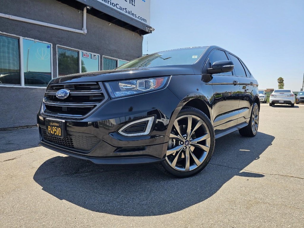 Ford Edge Vehicle Full-screen Gallery Image 2