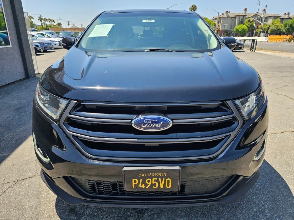 Ford Edge Vehicle Full-screen Gallery Image 8