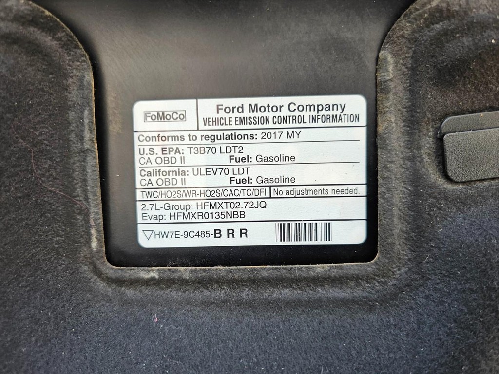 Ford Edge Vehicle Full-screen Gallery Image 36