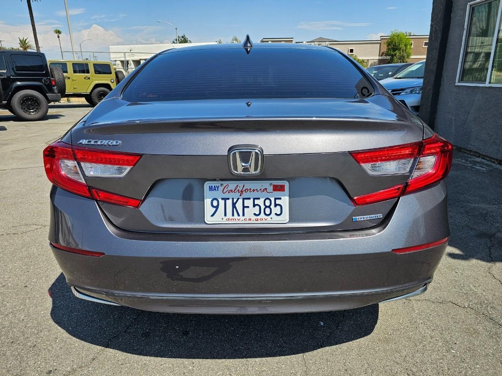 Honda Accord Hybrid Vehicle Full-screen Gallery Image 5