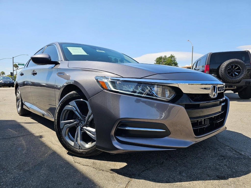Honda Accord Hybrid Vehicle Full-screen Gallery Image 8