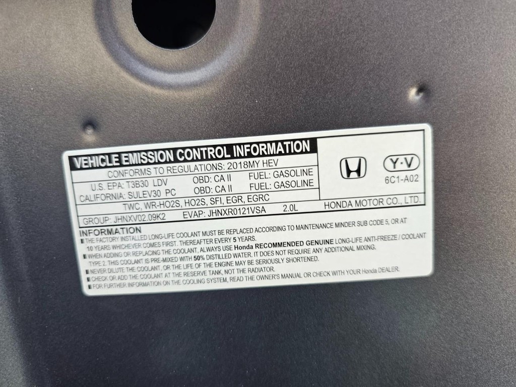 Honda Accord Hybrid Vehicle Full-screen Gallery Image 37