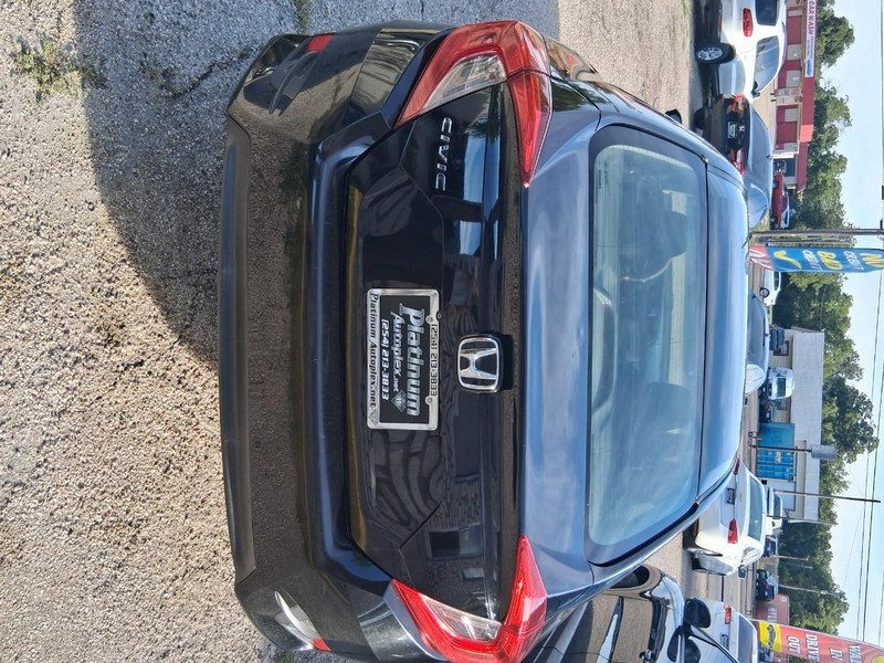 Honda Civic Vehicle Image 03