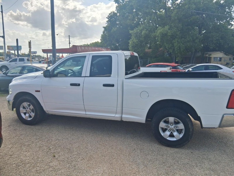 Ram 1500 Vehicle Image 03