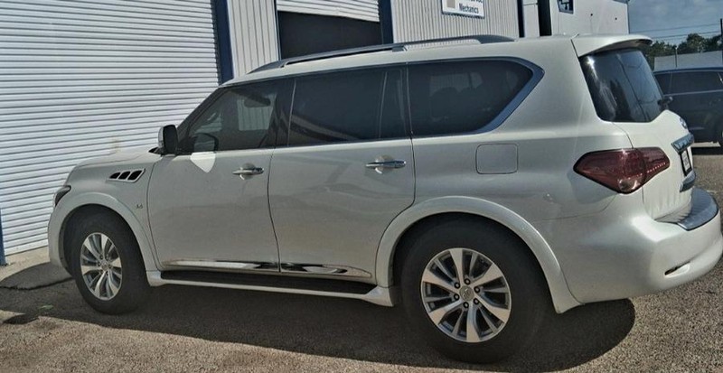 INFINITI M37 Vehicle Image 02