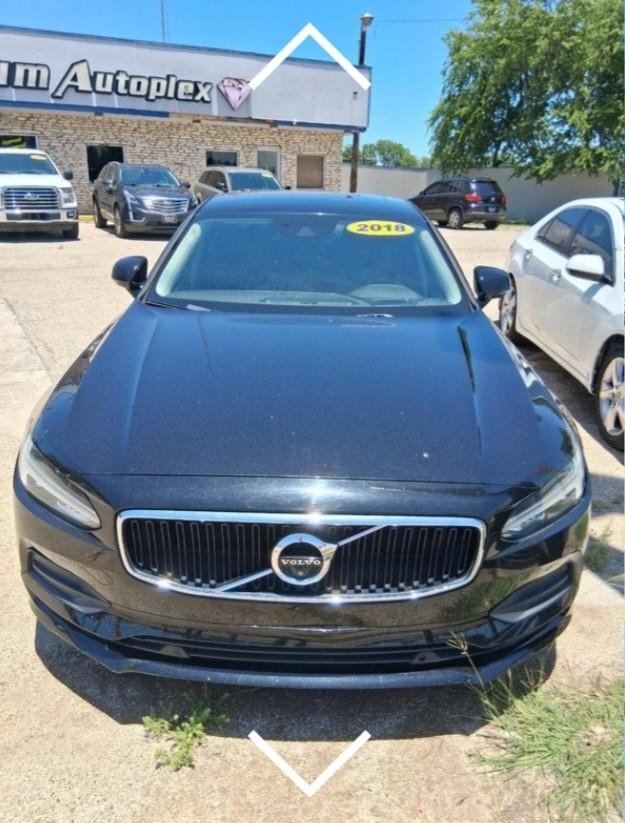 Volvo S90 Vehicle Image 02