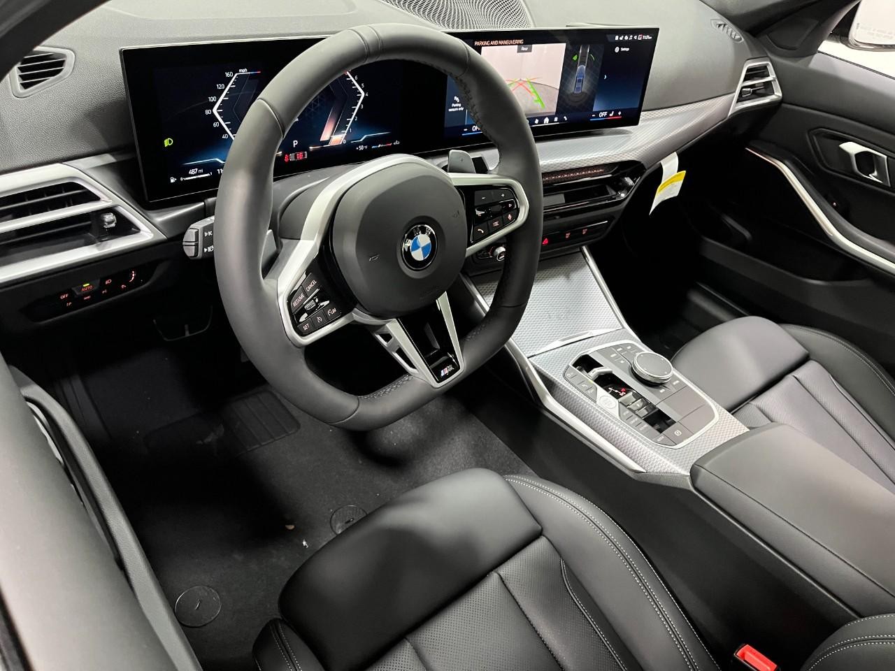 BMW 3 Series Vehicle Full-screen Gallery Image 20