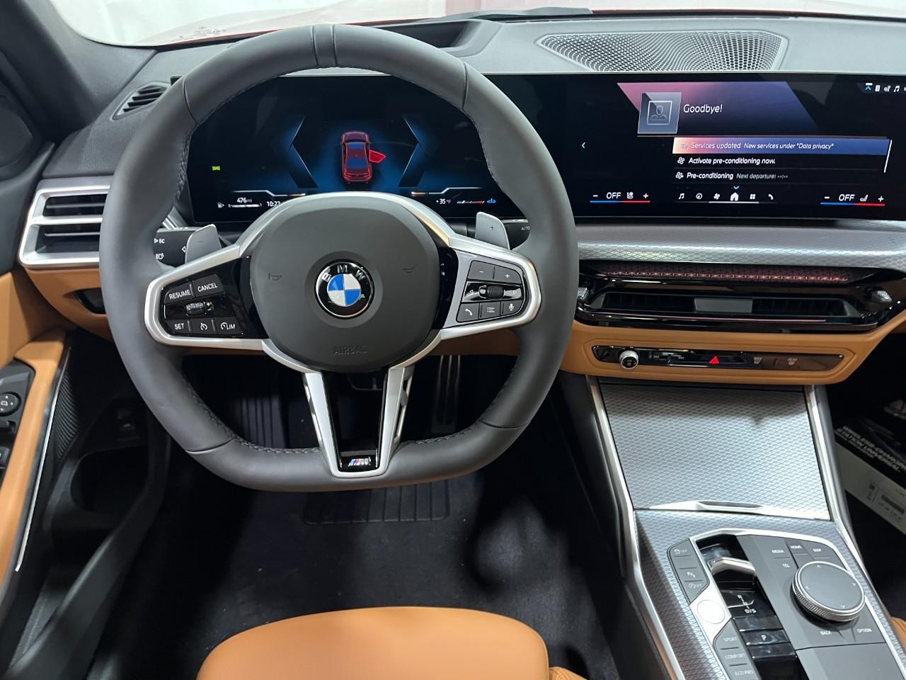 BMW 3 Series Vehicle Full-screen Gallery Image 15