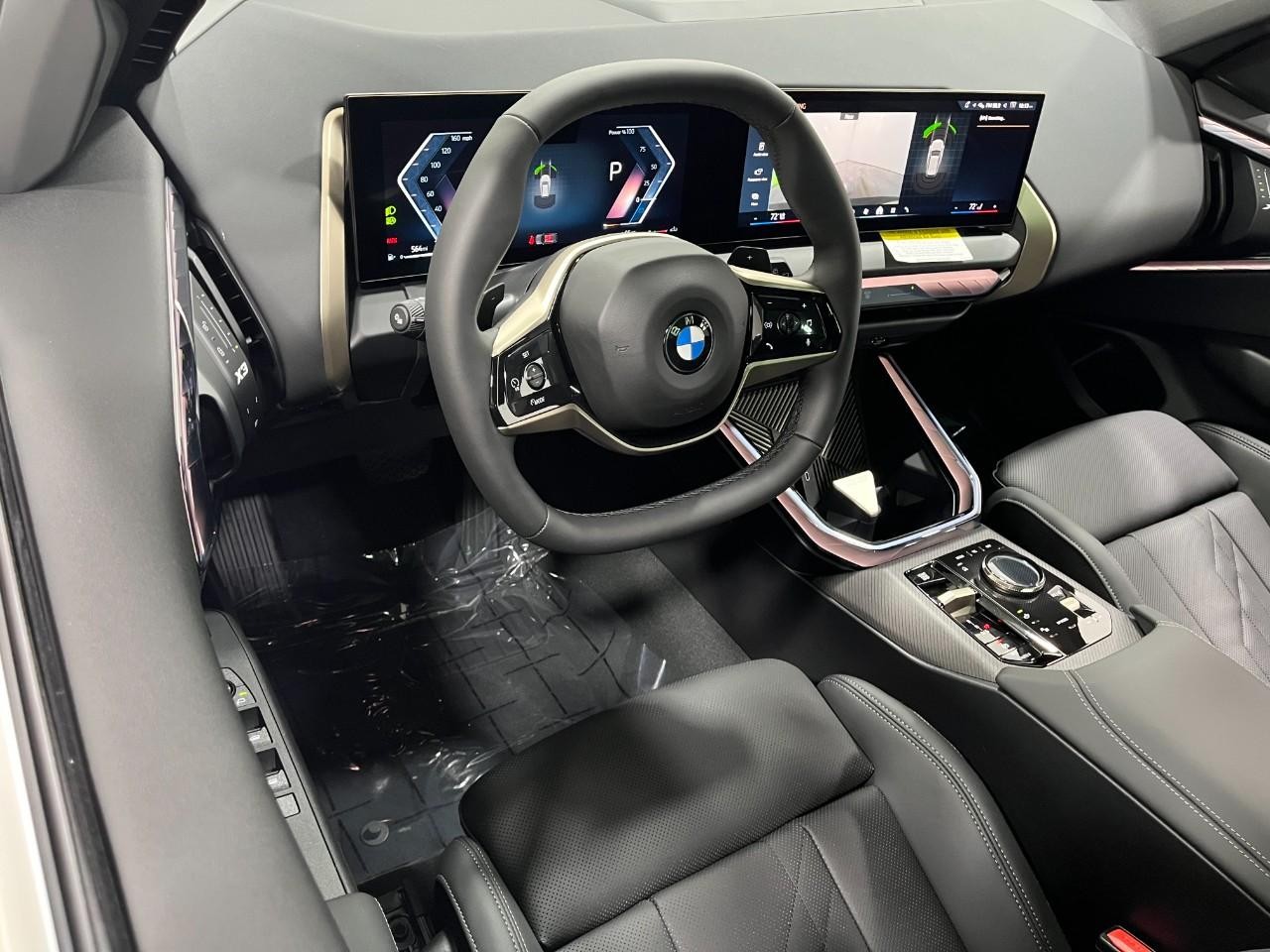 BMW X3 Vehicle Full-screen Gallery Image 20