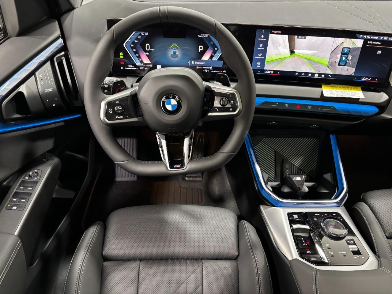 BMW X3 Vehicle Full-screen Gallery Image 15