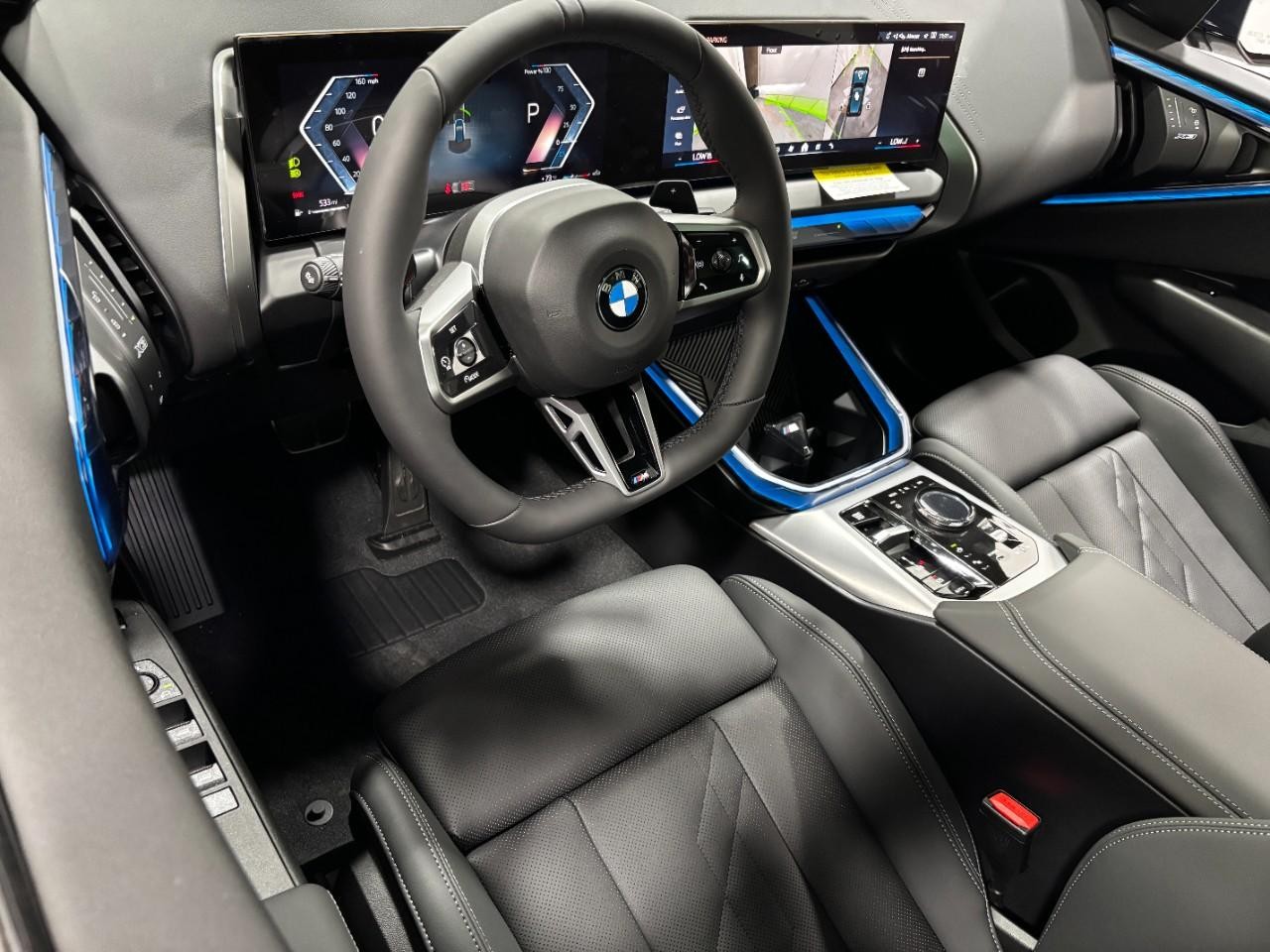BMW X3 Vehicle Full-screen Gallery Image 20