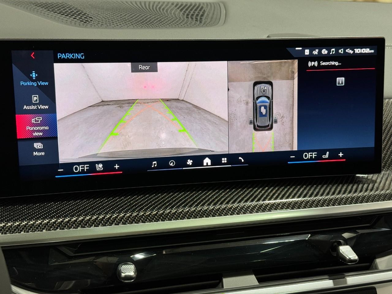 BMW X5 Vehicle Full-screen Gallery Image 34