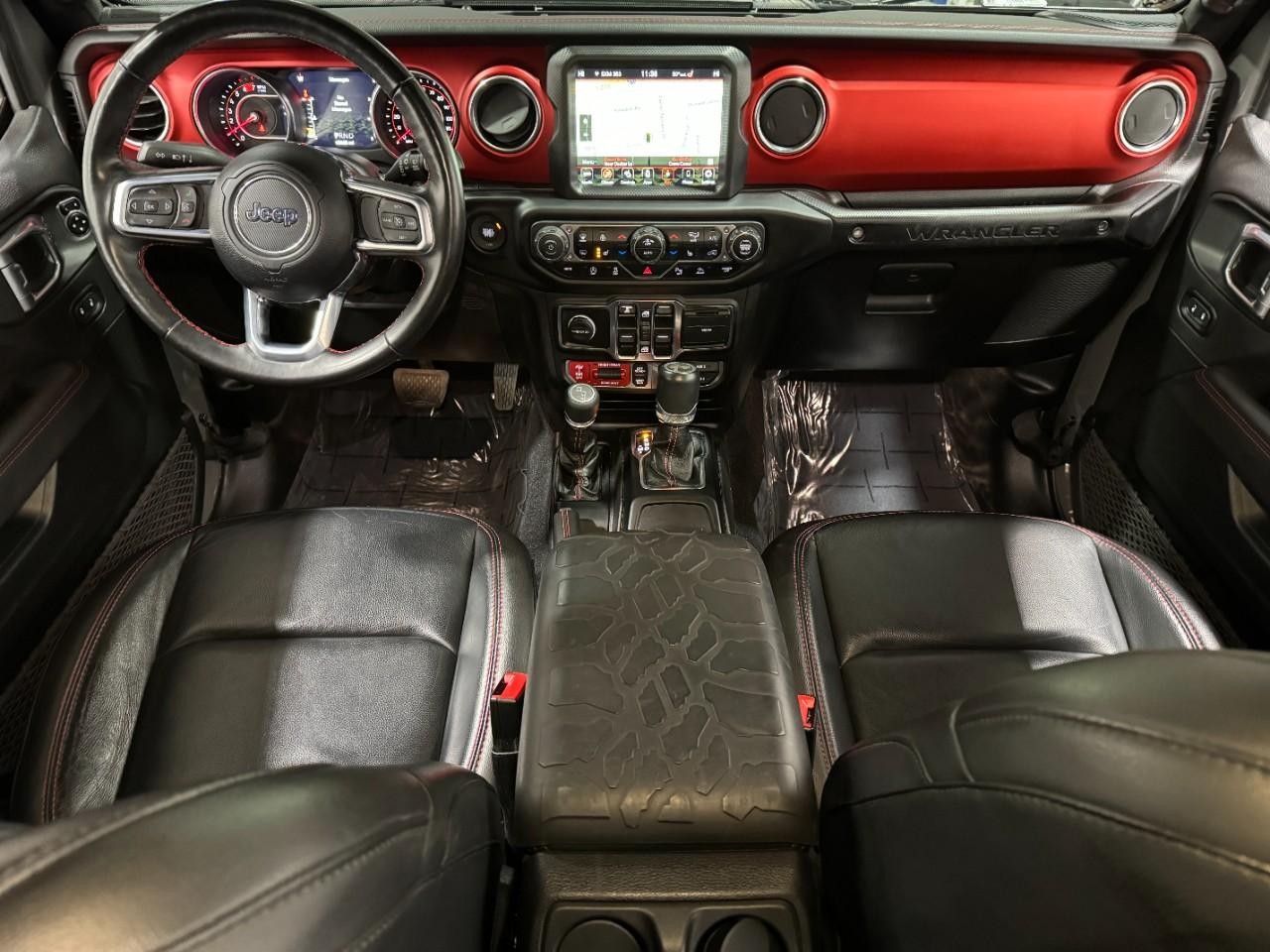 Jeep Wrangler Vehicle Full-screen Gallery Image 11