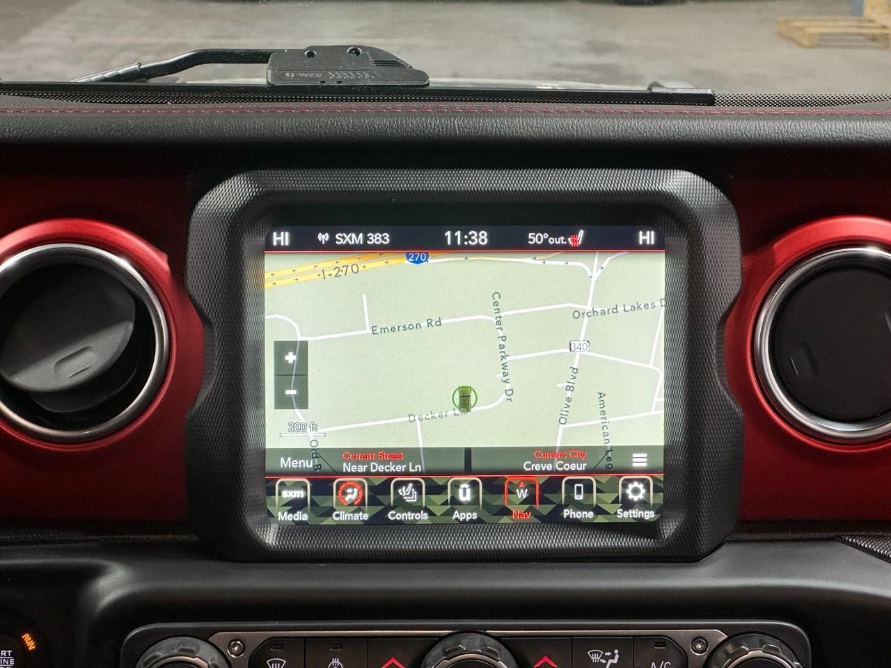 Jeep Wrangler Vehicle Full-screen Gallery Image 13