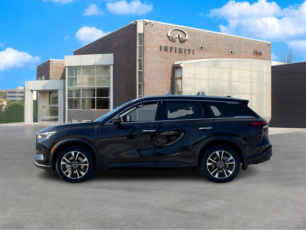 INFINITI QX60 Vehicle Full-screen Gallery Image 2