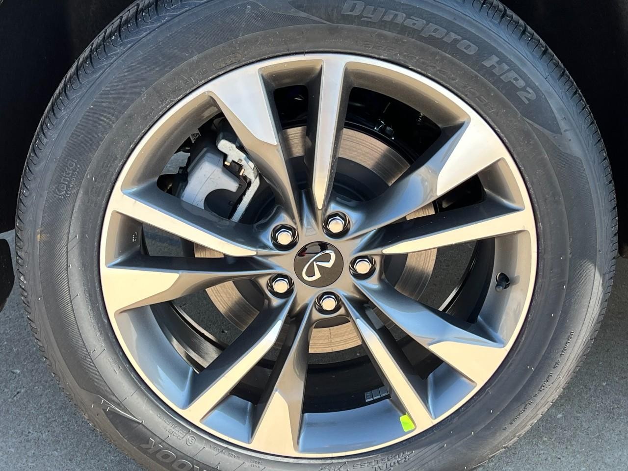 INFINITI QX60 Vehicle Full-screen Gallery Image 5