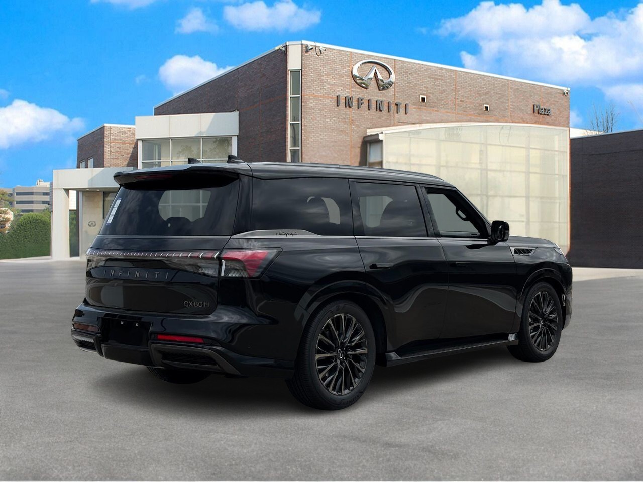 INFINITI QX80 Vehicle Full-screen Gallery Image 3