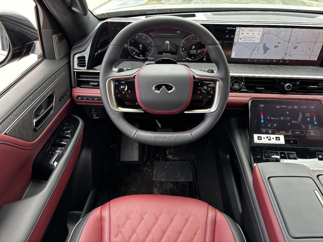 INFINITI QX80 Vehicle Full-screen Gallery Image 15