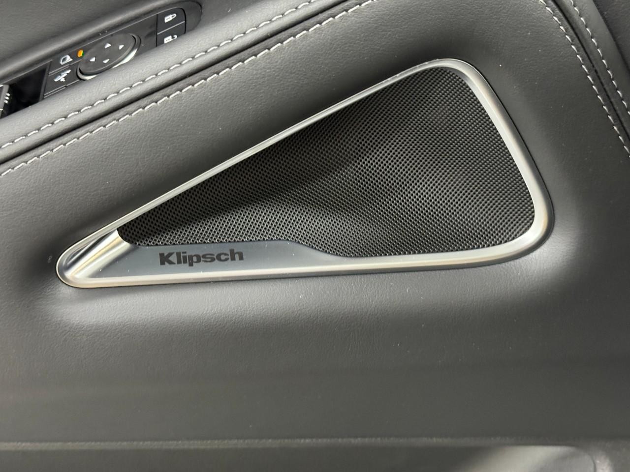 INFINITI QX60 Vehicle Full-screen Gallery Image 27