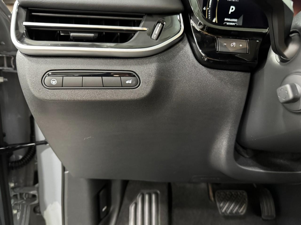 INFINITI QX60 Vehicle Full-screen Gallery Image 31