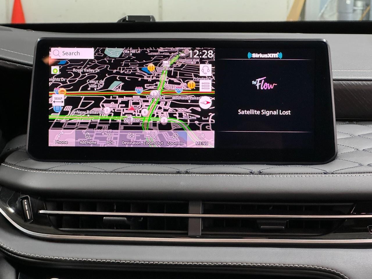 INFINITI QX60 Vehicle Full-screen Gallery Image 17