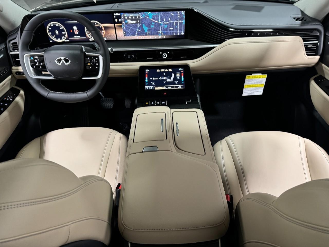 INFINITI QX80 Vehicle Full-screen Gallery Image 15