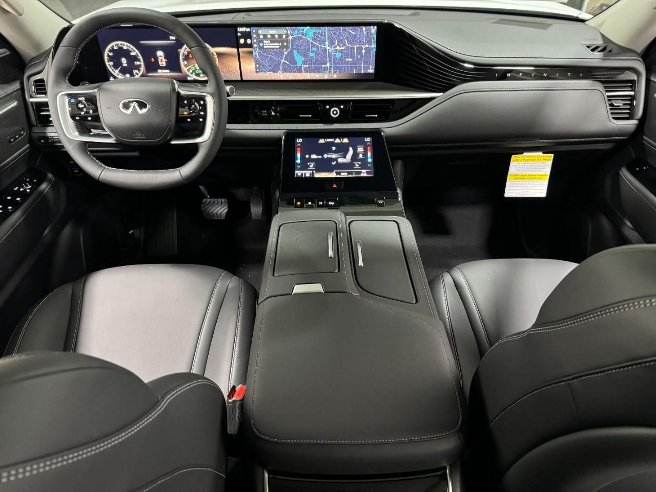 INFINITI QX80 Vehicle Full-screen Gallery Image 15