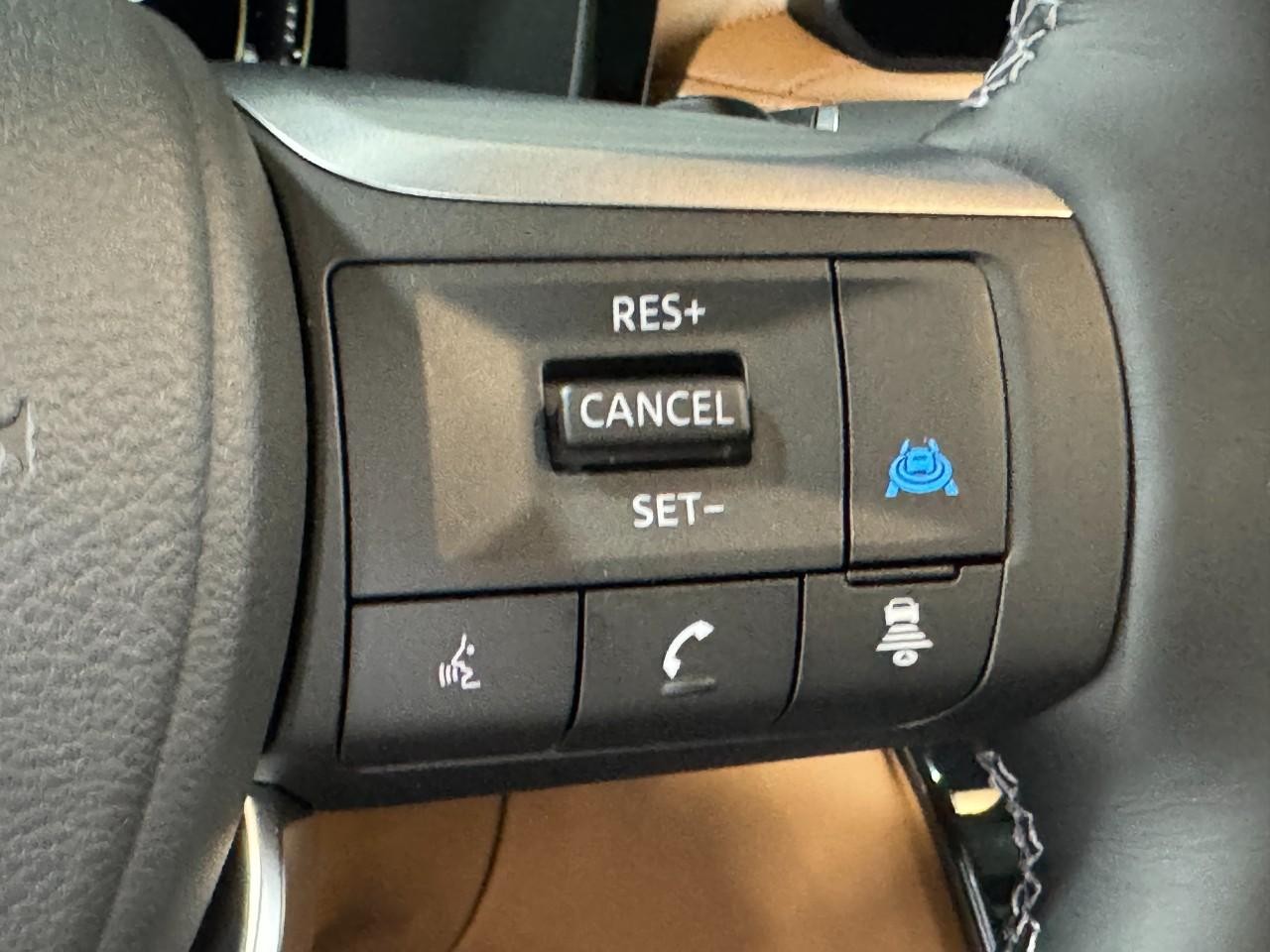 INFINITI QX60 Vehicle Full-screen Gallery Image 34