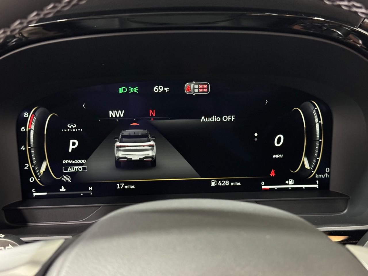 INFINITI QX60 Vehicle Full-screen Gallery Image 35