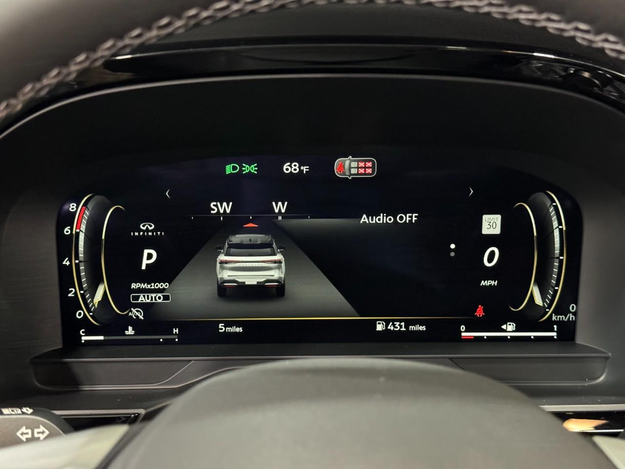 INFINITI QX60 Vehicle Full-screen Gallery Image 35