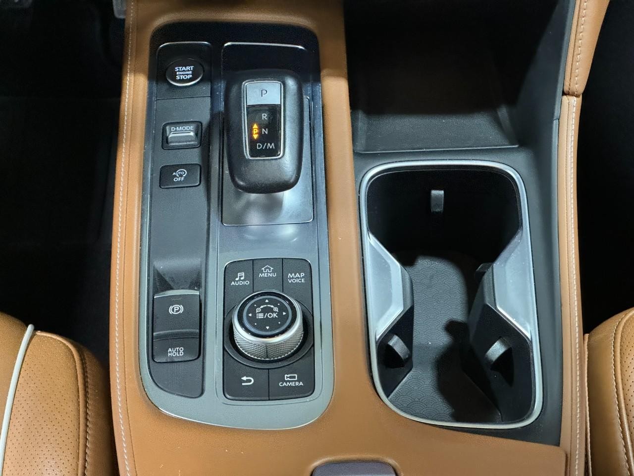 INFINITI QX60 Vehicle Full-screen Gallery Image 19