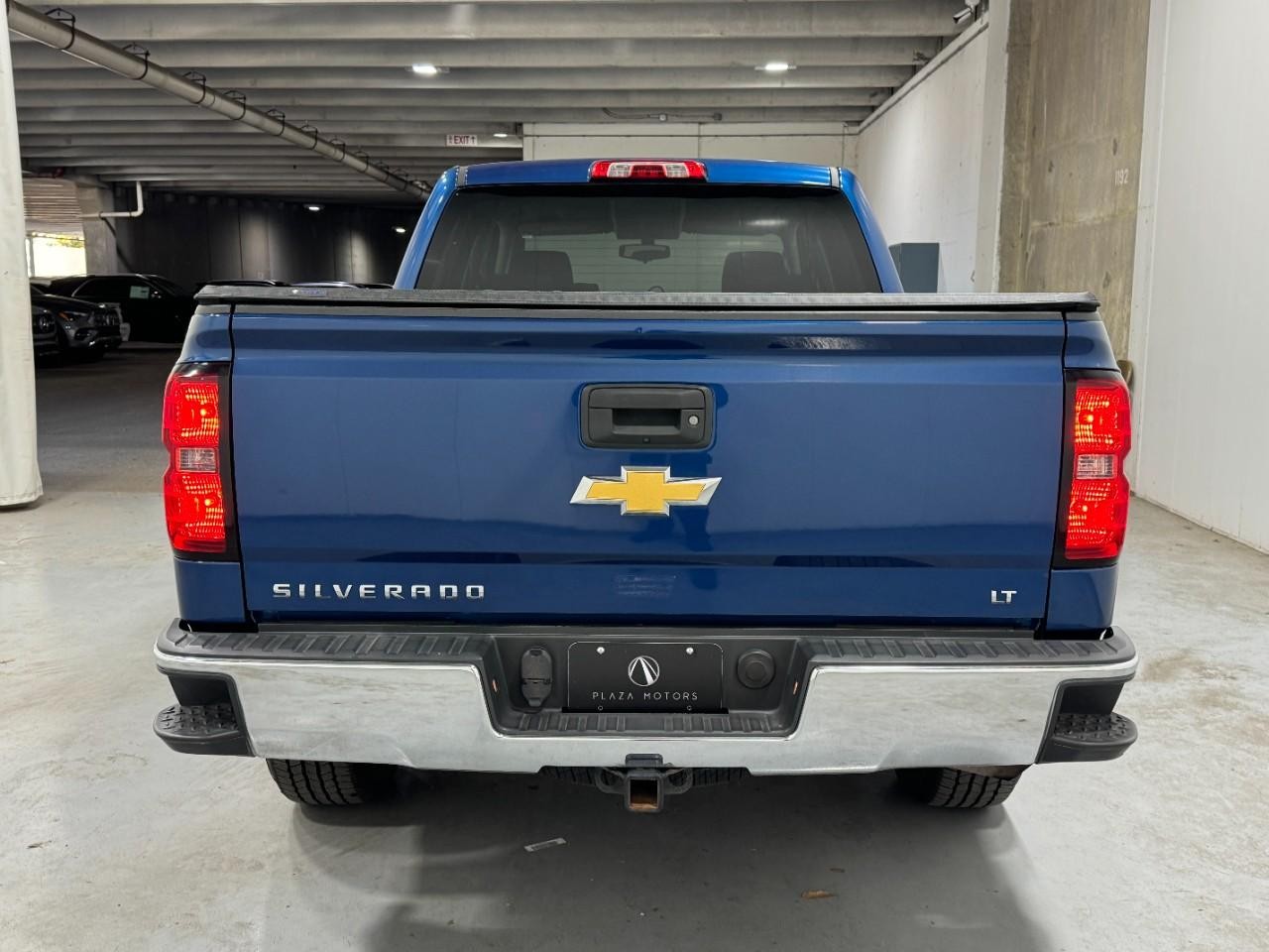 Chevrolet Silverado 1500 Vehicle Full-screen Gallery Image 9