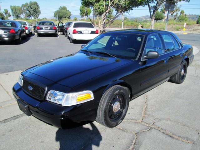 2011 Ford Crown Victoria Police's photo