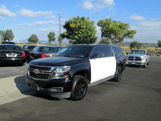 2016 Chevrolet Suburban Fleet's photo