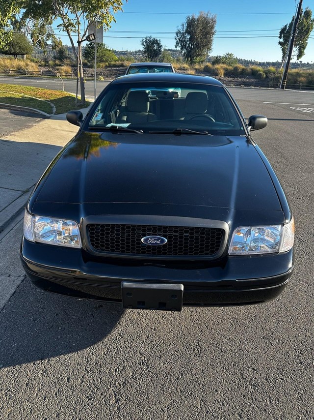 2011 Ford Crown Victoria Police's photo
