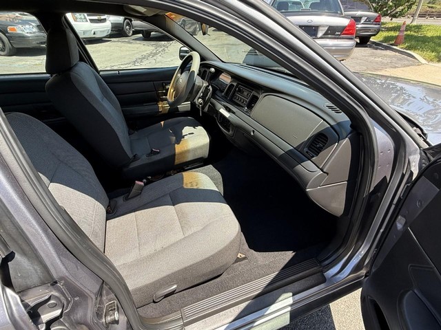 2006 Ford Crown Victoria