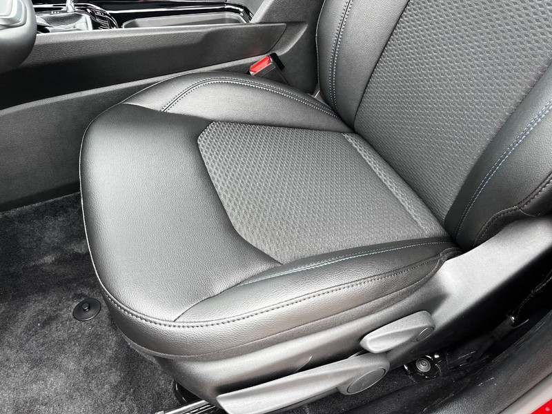 Jeep Compass Vehicle Full-screen Gallery Image 09
