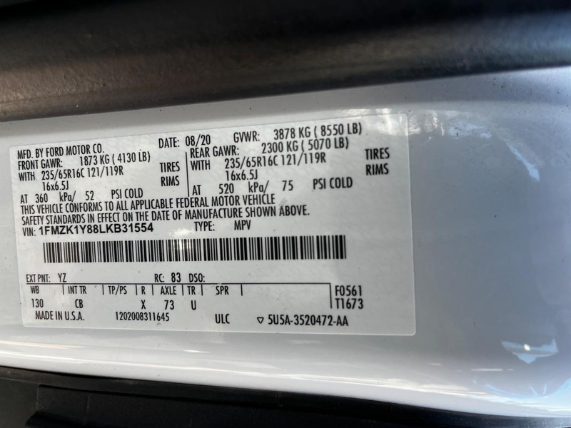 Ford Transit Passenger Wagon Vehicle Full-screen Gallery Image 21