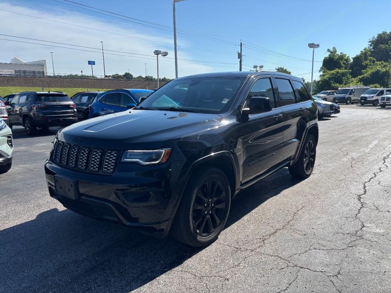 Jeep Grand Cherokee WK Vehicle Full-screen Gallery Image 08